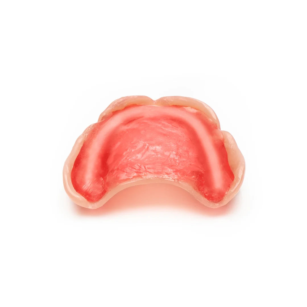 Denture with DinaBase7 for 7 days of strong hold